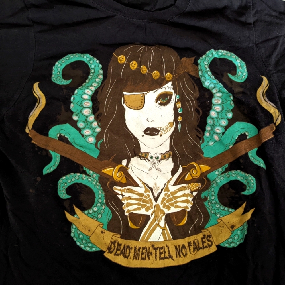 Dead Men Tell No Tales Shirt sz XL